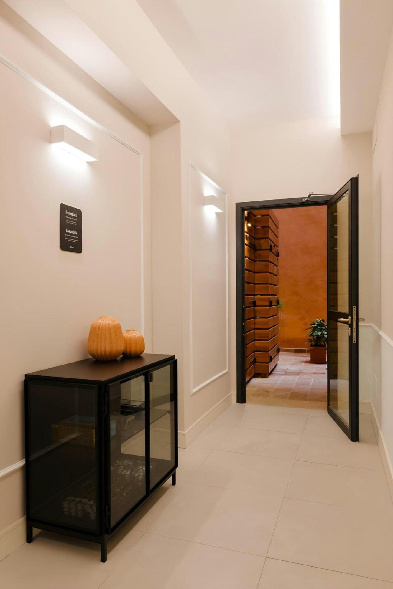 Sonder By Marriott Bonvoy Antinoo Piazza Del Parlamento Rome