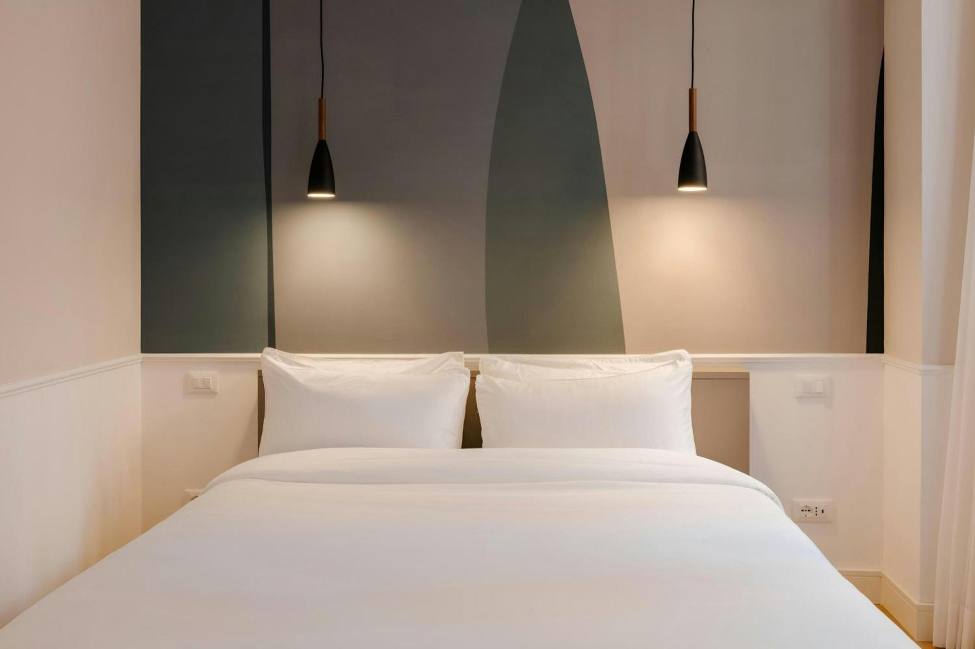 Sonder By Marriott Bonvoy Antinoo Piazza Del Parlamento * Rome